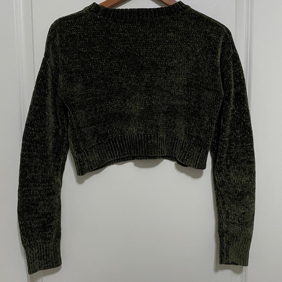 Cashmere crop top sweater - Picture 6 of 8